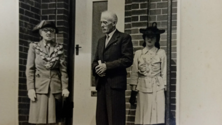 Demonstration-houses-opening-1946-F6FED.jpg 2
