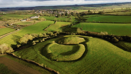 halltoncastleulas.jpg 2