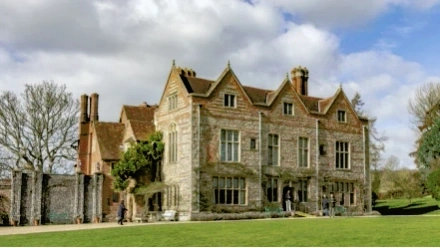 exterior-greys-court-oxfordshire-1317584-f9322.webp
