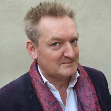 Giles  Milton