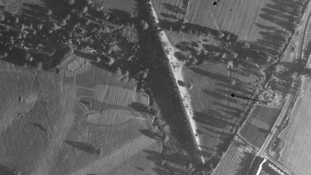 RAF_F21_543_396_46ai.jpg
