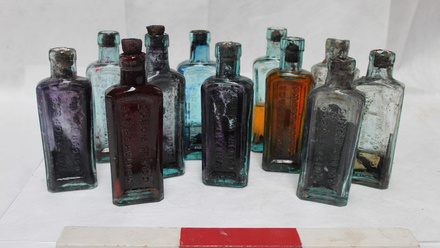 Kendal-FRMS1-Whitakers-Dye-Bottles-30cm-scale-JPG-E2CE1.jpg
