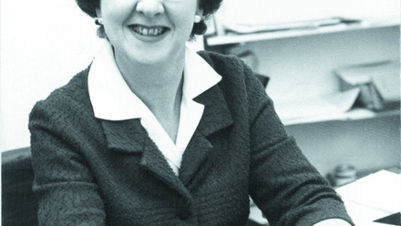 P4-5 Beatrice de Cardi.jpg