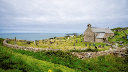 AngleseyLLANBADRIGStPatrick%28explorechurches.org%291.jpg 4