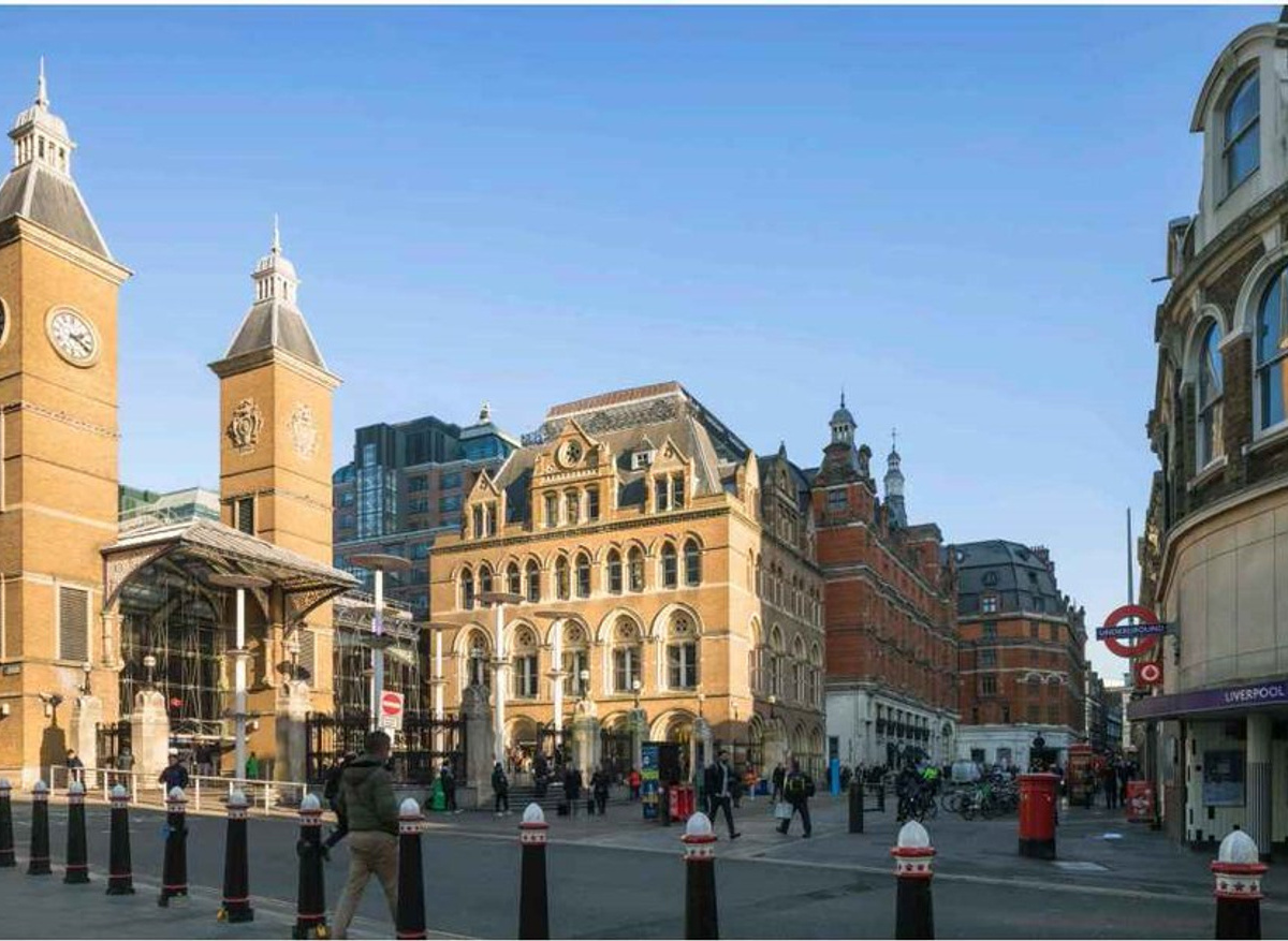 The existing entrance to the Grade II listed Liverpool Street Station 